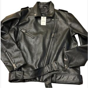 COTTON ON  ⭐️vegan leather jacket